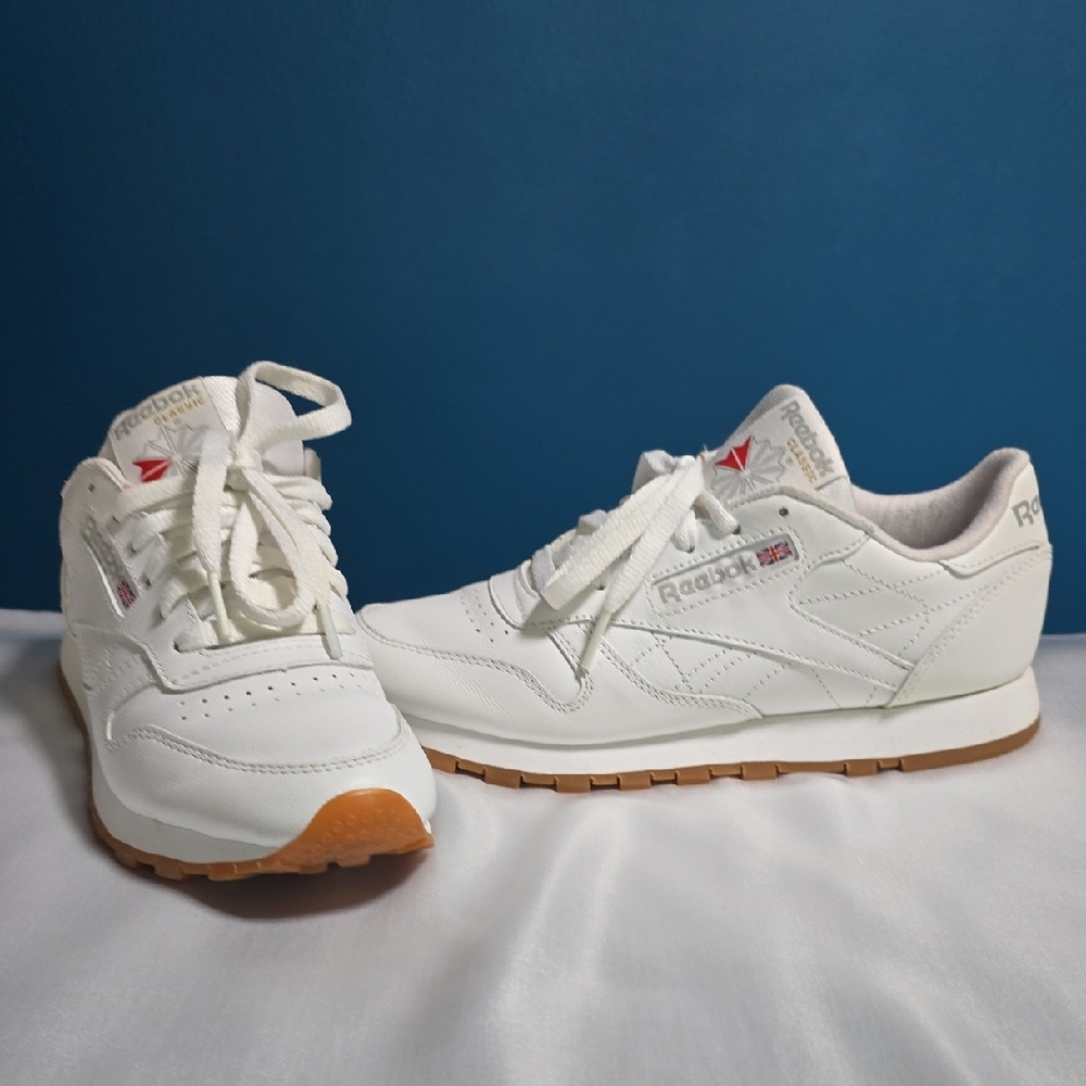 Reebok White Leather Sneakers with Gum Sole